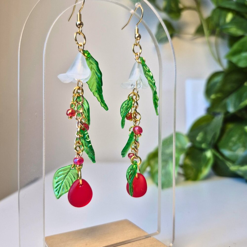 Forrest Berries Handmade Earrings - Picture 3 of 10